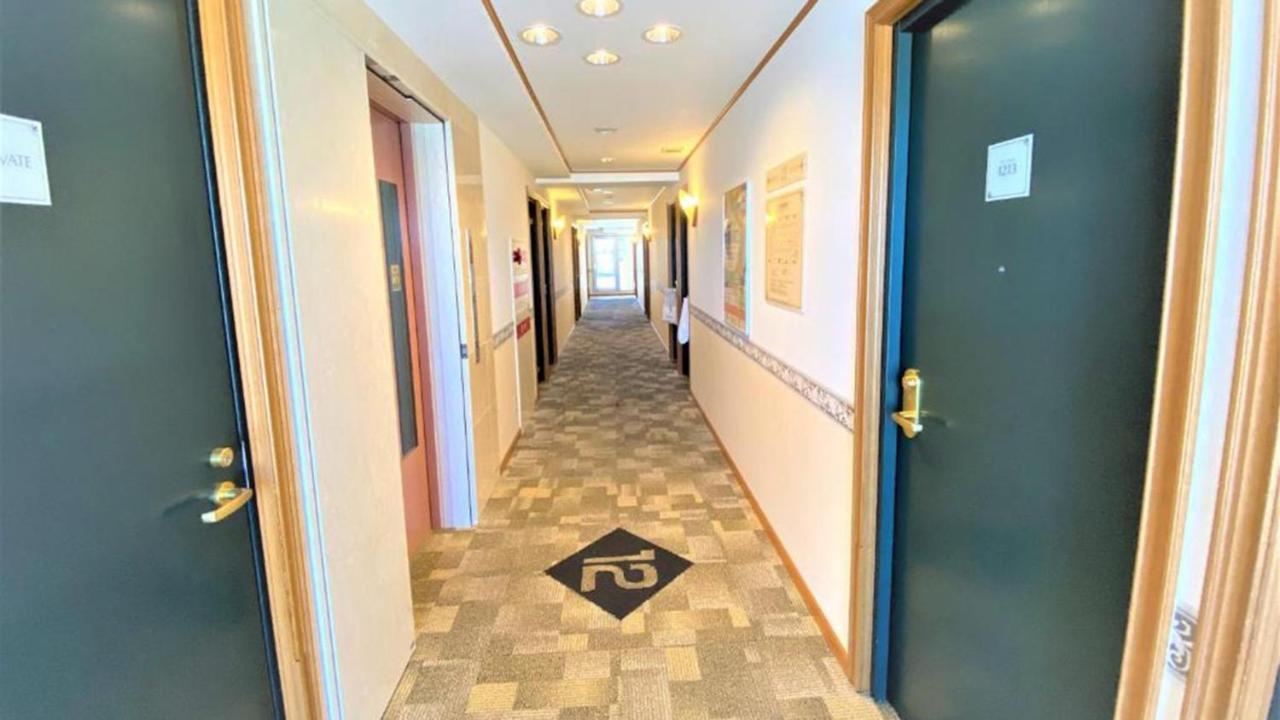 Toyoko Inn Naha Omoromachi Ekimae Exterior photo