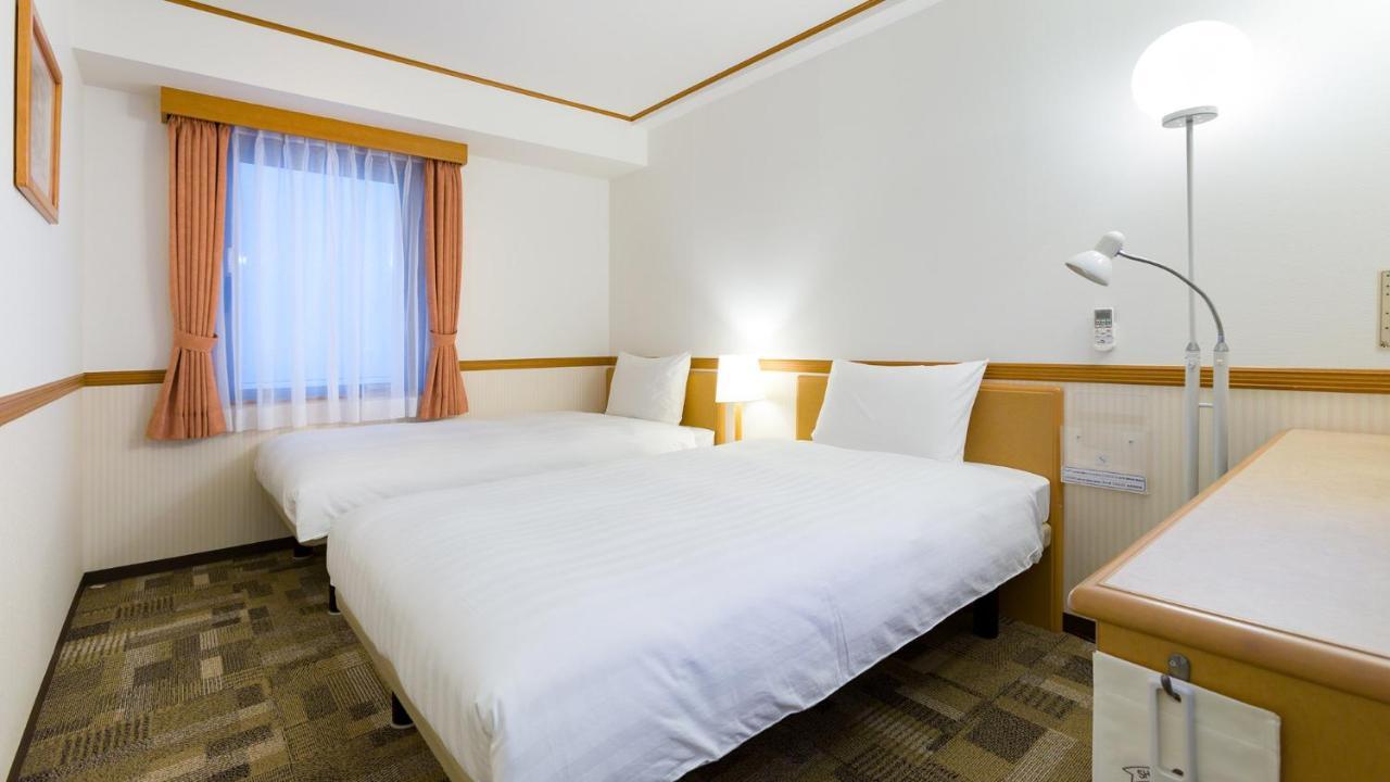 Toyoko Inn Naha Omoromachi Ekimae Exterior photo