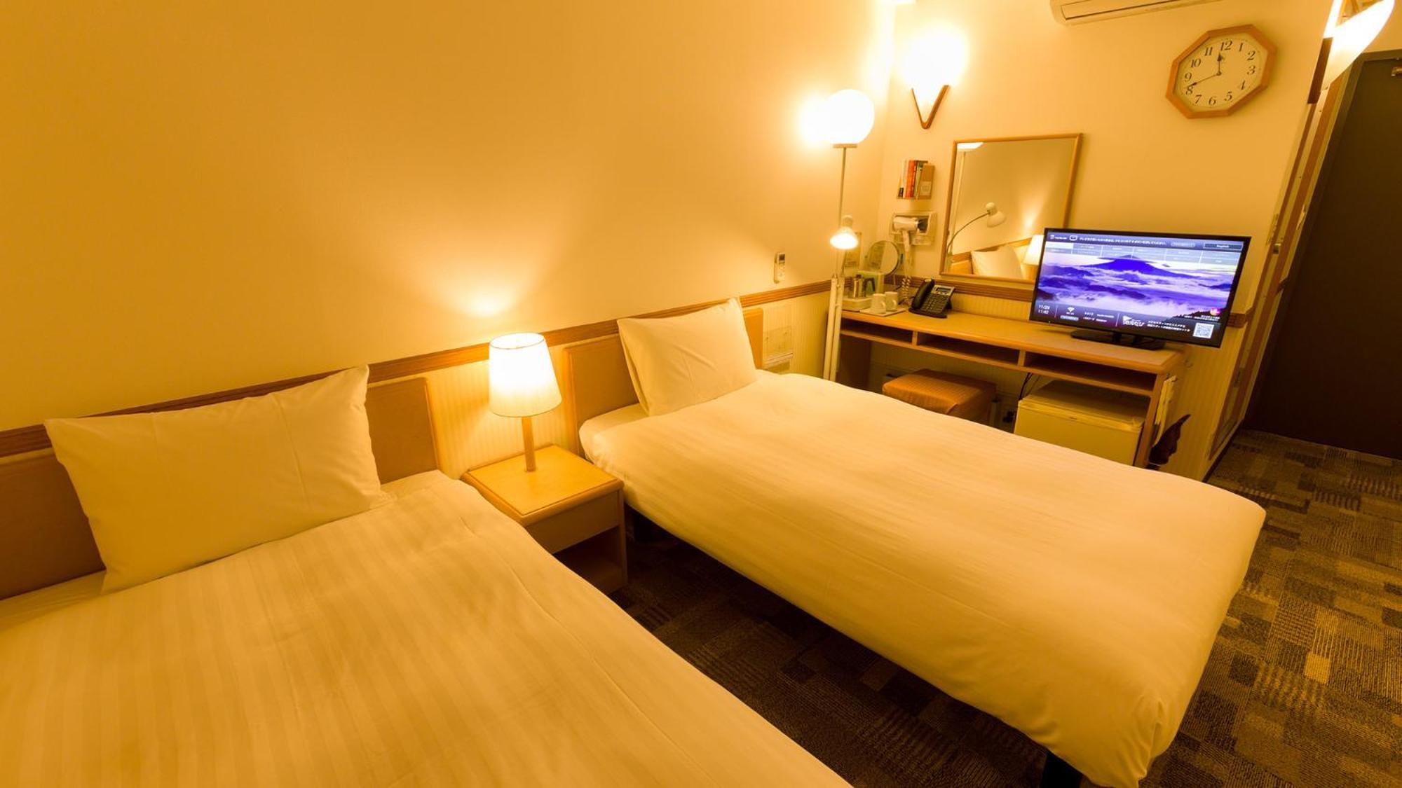 Toyoko Inn Naha Omoromachi Ekimae Room photo