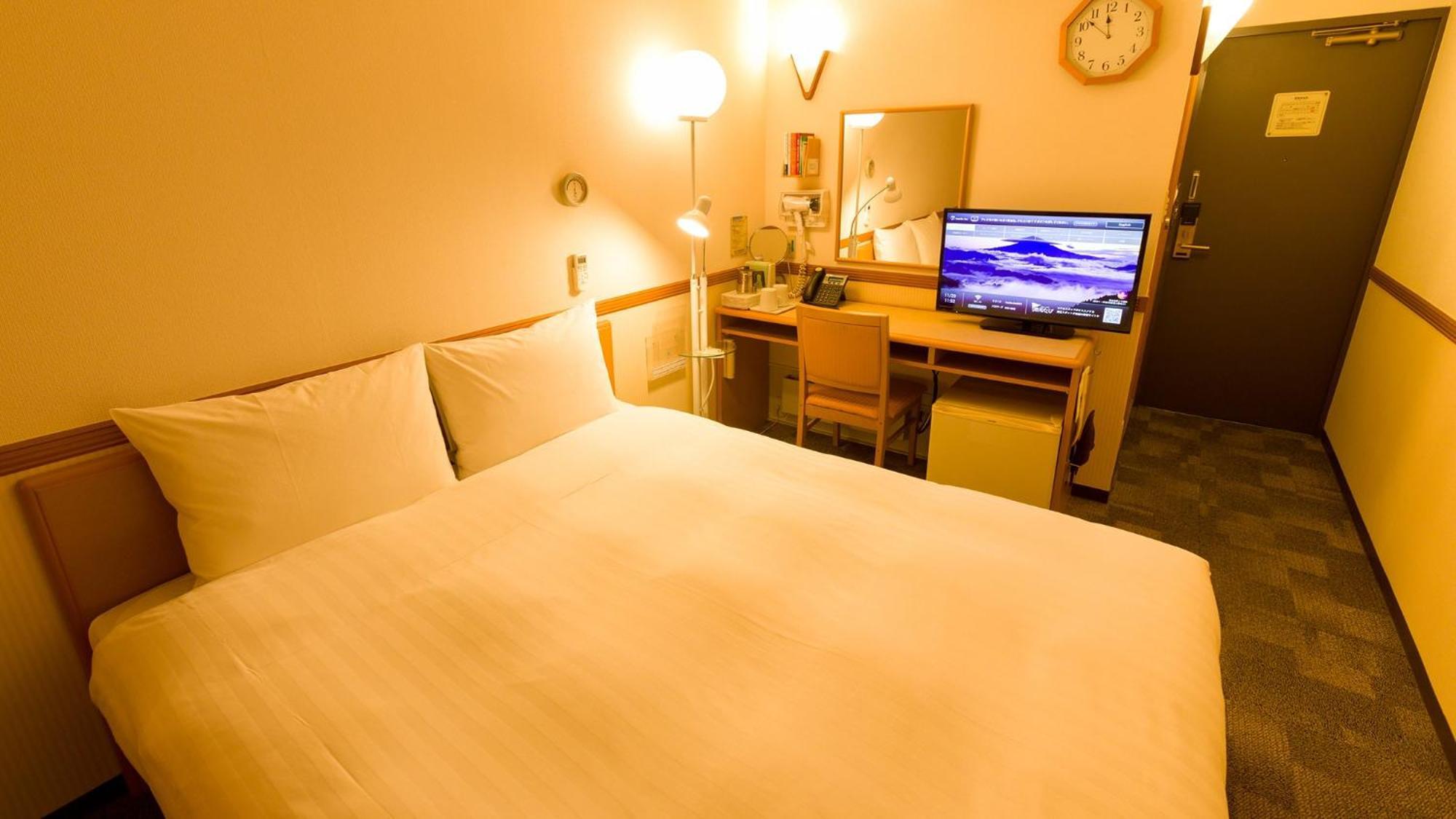 Toyoko Inn Naha Omoromachi Ekimae Room photo