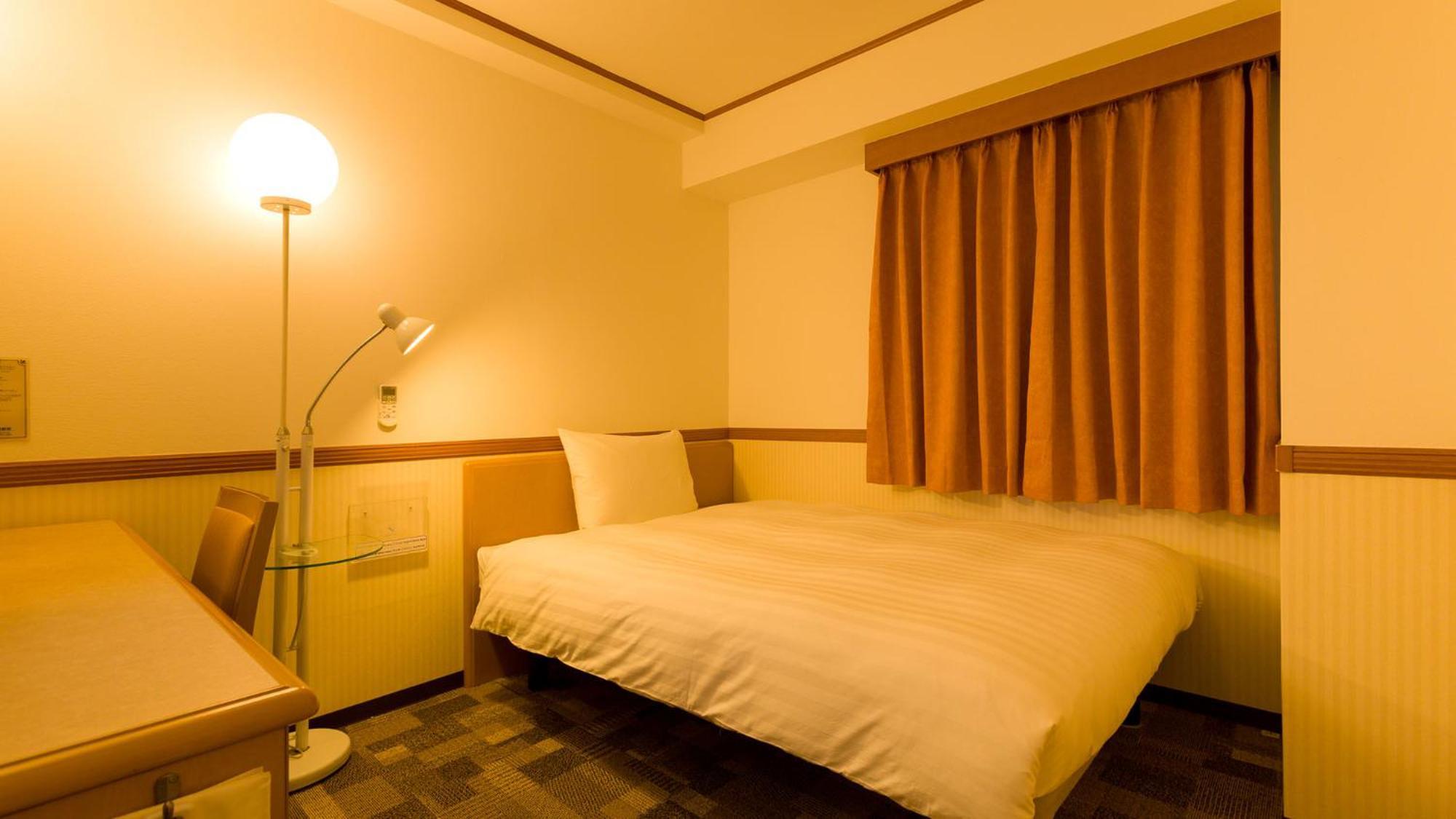 Toyoko Inn Naha Omoromachi Ekimae Room photo